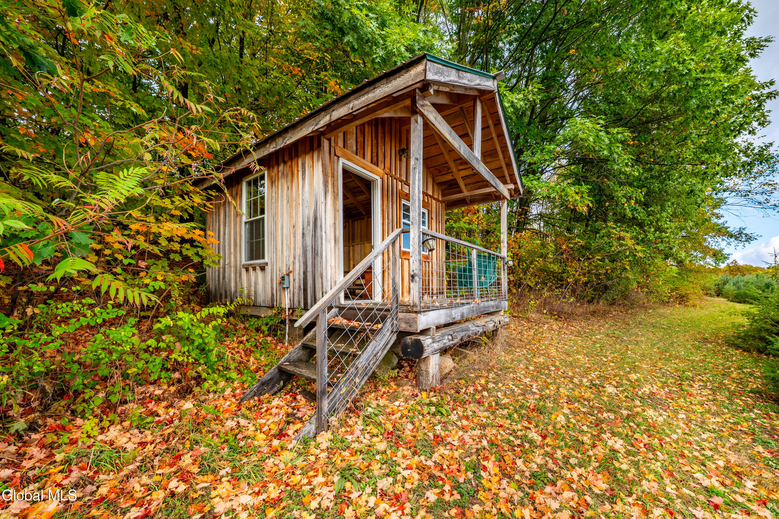 453 County Rte 47 Argyle, NY 12809 - Photo 29 of 36 Cabin