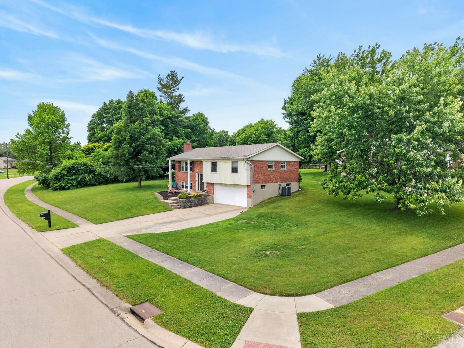 5935 Ricky Drive Fairfield, OH 45014 - Photo 3 of 38