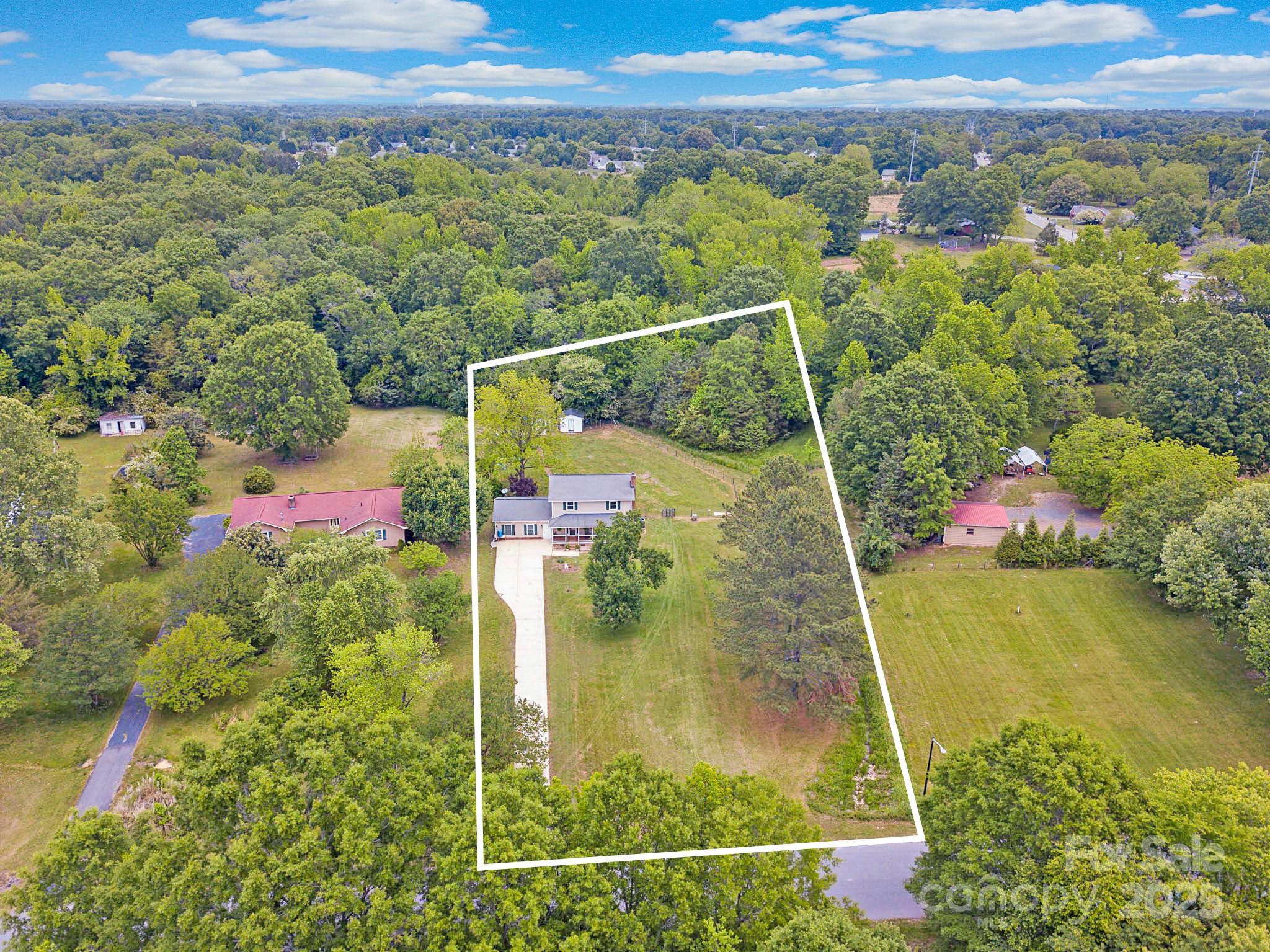 915 Gate Road Monroe, NC 28112 - Photo 42 of 46 a view of a balcony