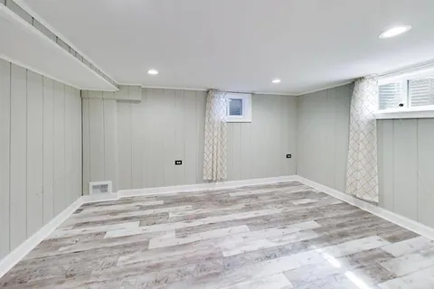 $839,500 | 2055 Walnut Circle, Northbrook, IL 60062