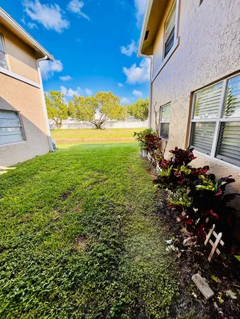 $1,650 | 1011 Twin Lakes Drive, Coral Springs, FL 33071