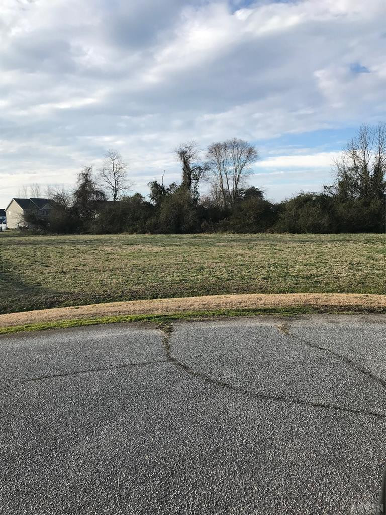103 Starboard Court Currituck, NC 27929 - Photo 1 of 11 Main View