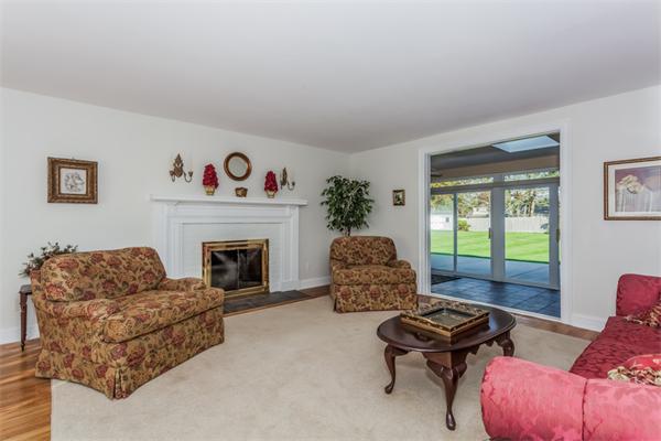 345 Kibbe Road East Longmeadow, MA 01028 - Photo 6 of 30 Gallery Image 6