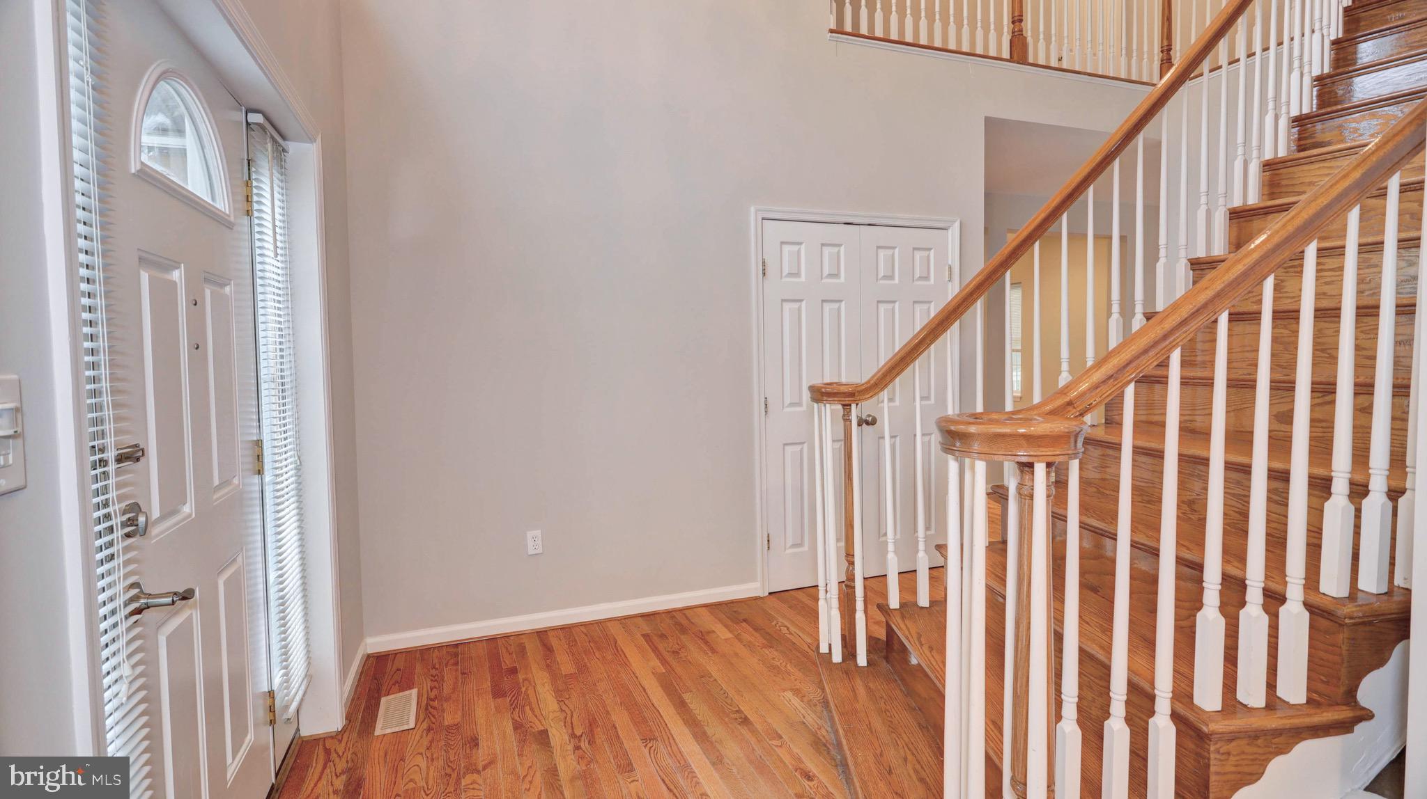 6803 Braddock Road Springfield, VA 22151 - Photo 14 of 57