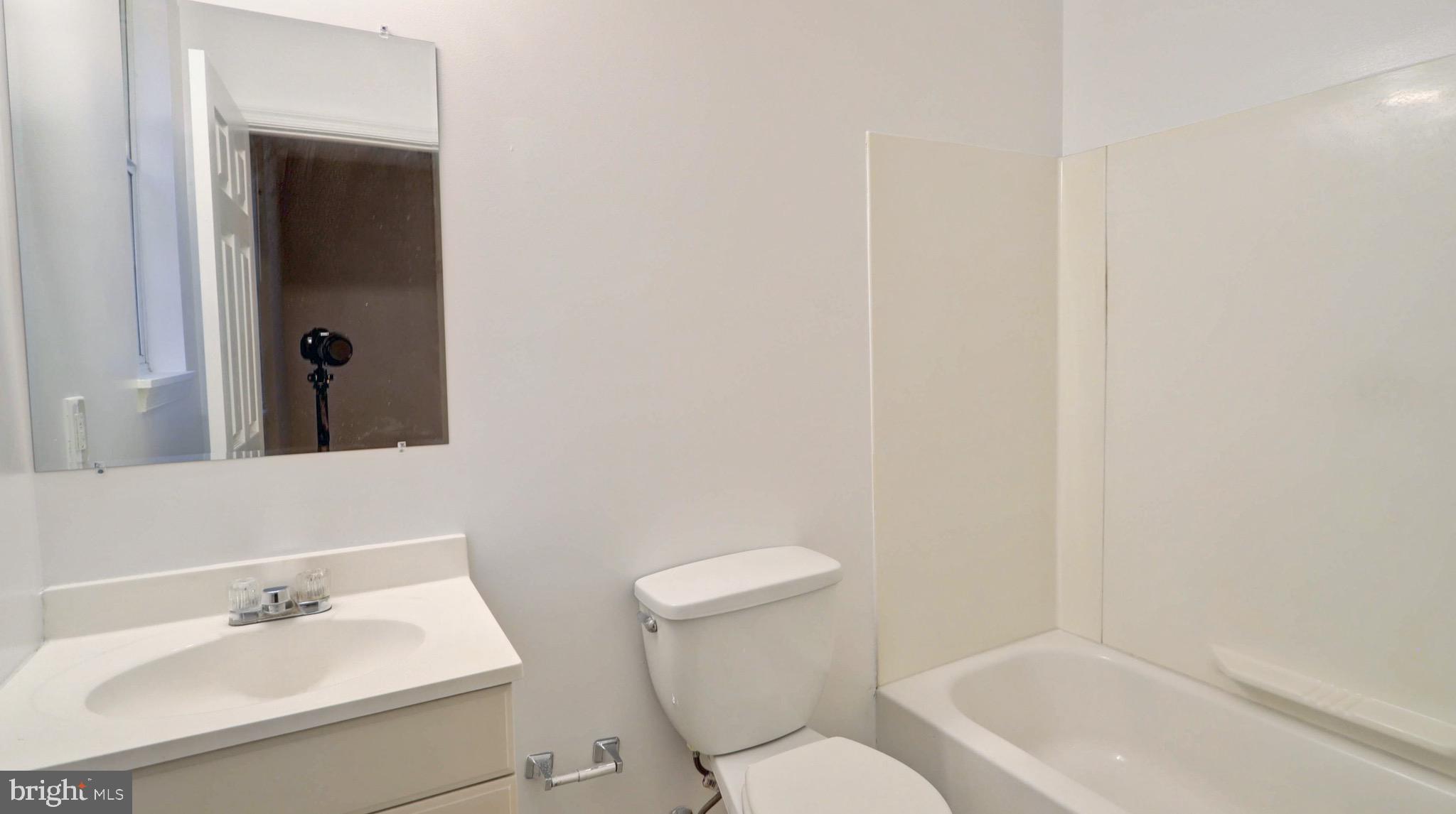 6803 Braddock Road Springfield, VA 22151 - Photo 40 of 57