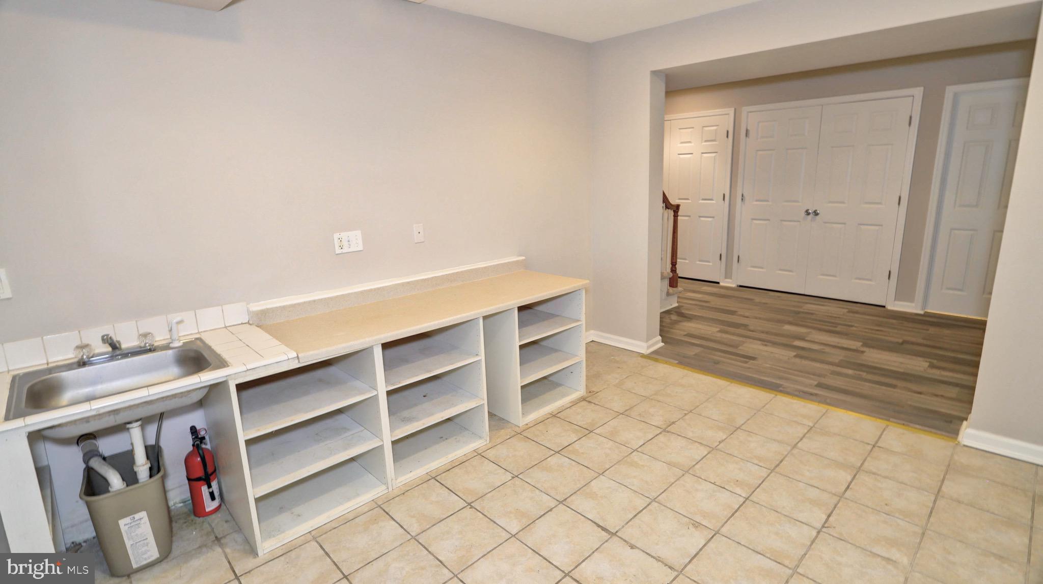 6803 Braddock Road Springfield, VA 22151 - Photo 44 of 57