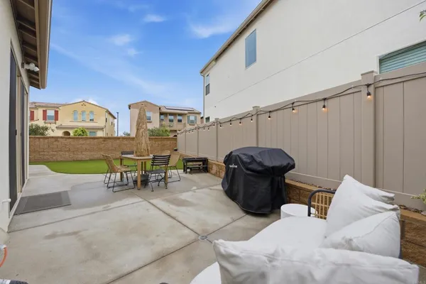 $1,110,000 | 1508 Laurelwood Way, Oceanside, CA 92056