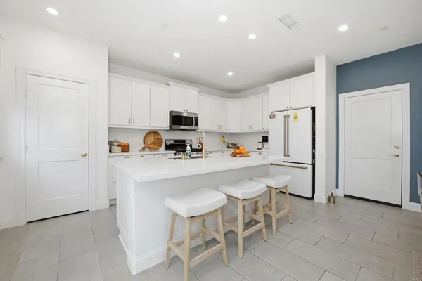 $1,110,000 | 1508 Laurelwood Way, Oceanside, CA 92056