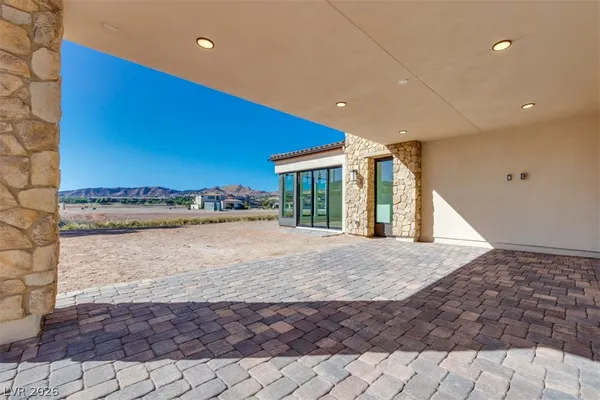$2,401,319 | 45 Bellissima Lago Court, Henderson, NV 89011