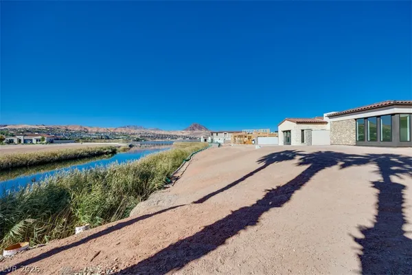 $2,401,319 | 45 Bellissima Lago Court, Henderson, NV 89011