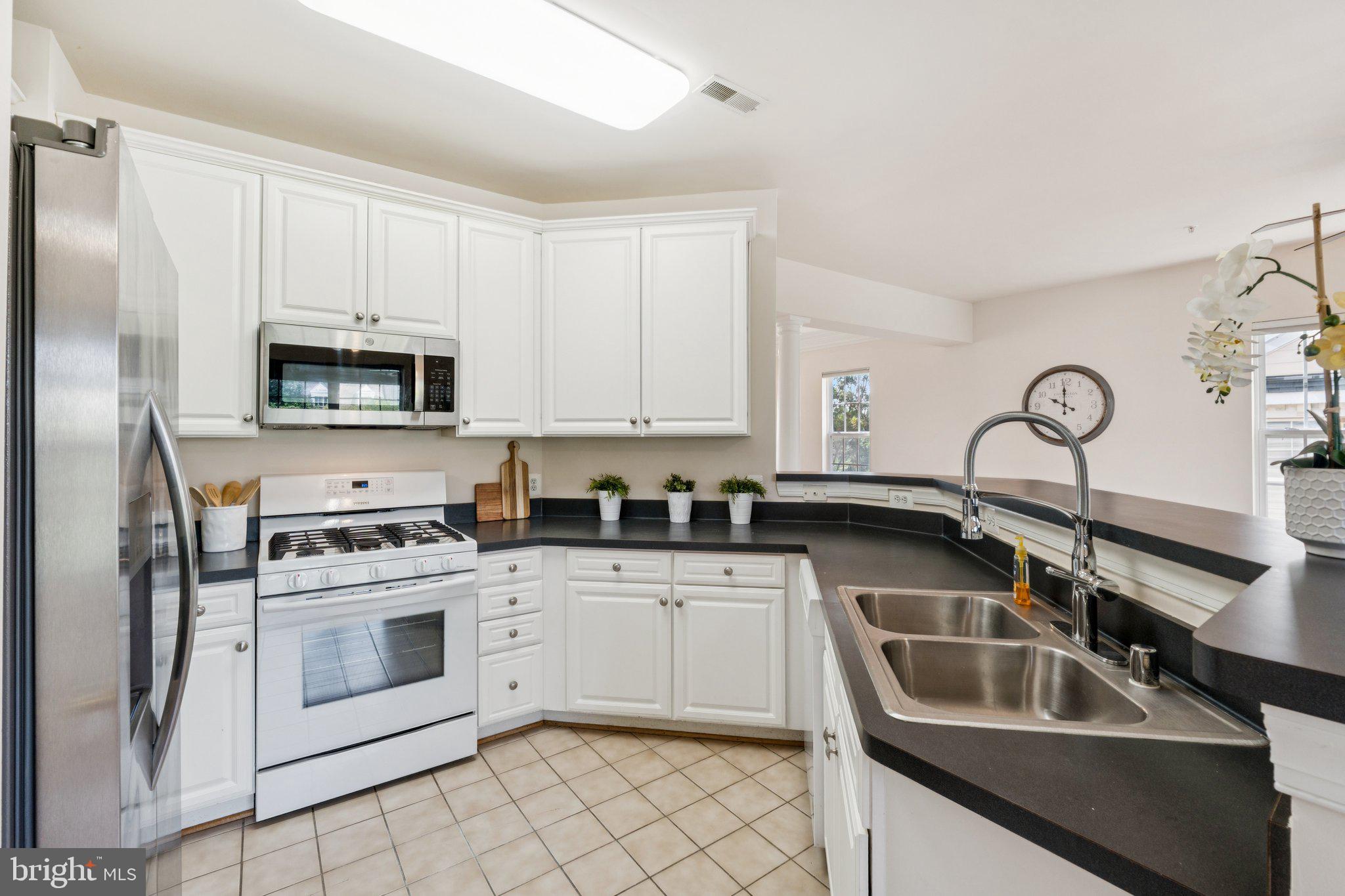 568 Orchard Ridge Drive, Unit 200 Gaithersburg, MD 20878 - Photo 19 of 38