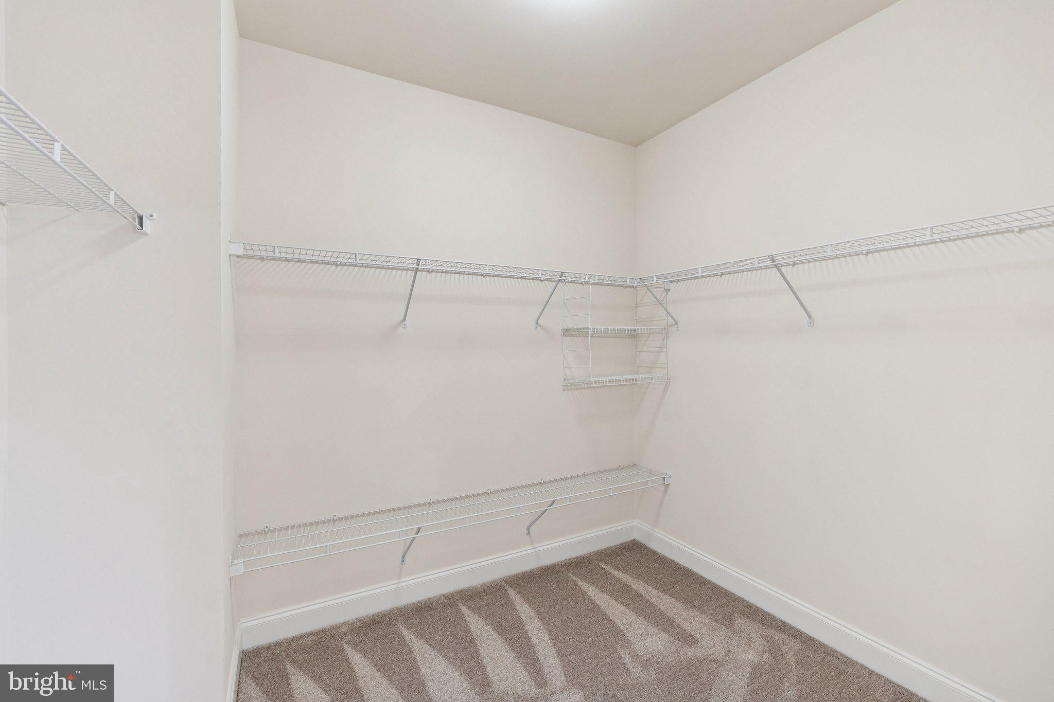 568 Orchard Ridge Drive, Unit 200 Gaithersburg, MD 20878 - Photo 23 of 38