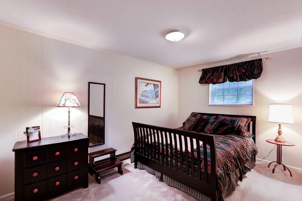 237 Chaho Road Knoxville, TN 37934 - Photo 14 of 22 Lower level 5th bedroom