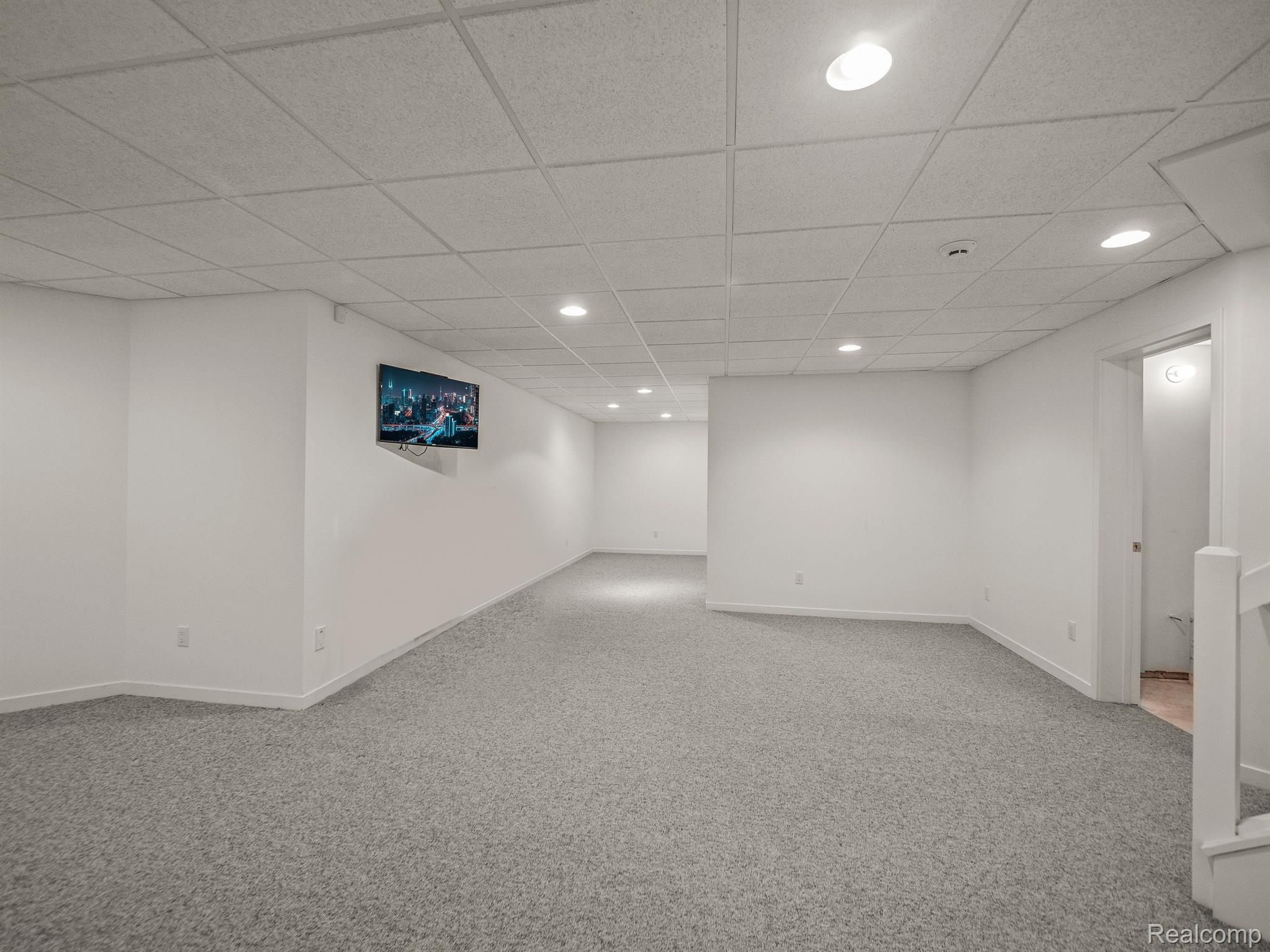 5540 Franklin Road Bloomfield Hills, MI 48301 - Photo 18 of 22 Gallery Image 18