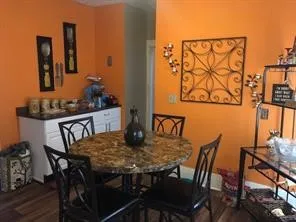 $1,650 | 157 Melrose Street, Rochester, NY 14619