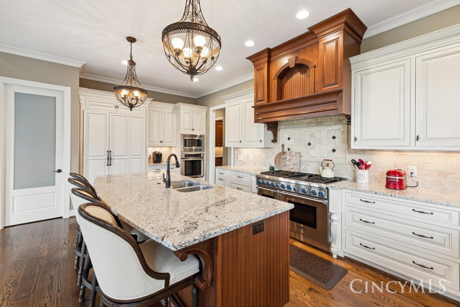 7966 Ayers Road Cincinnati, OH 45255 - Photo 16 of 48 Gallery Image 16