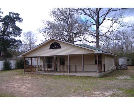40 Stringer Road Wiggins, MS 39577 - Photo 1 of 7 Primary Photo
