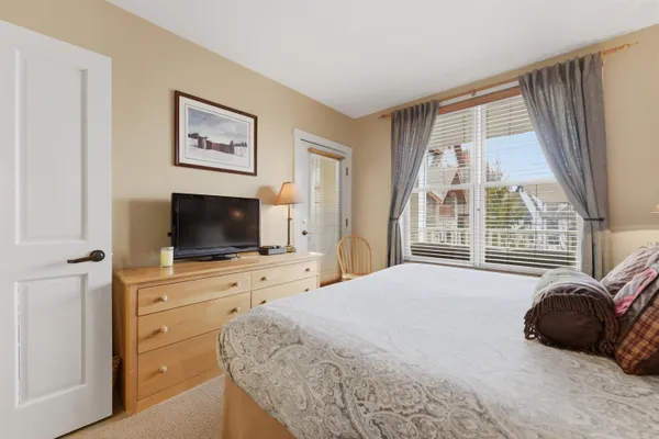 $915,000 | 761 Stratton Mountain Road, Unit 321/323, Stratton, VT 05155