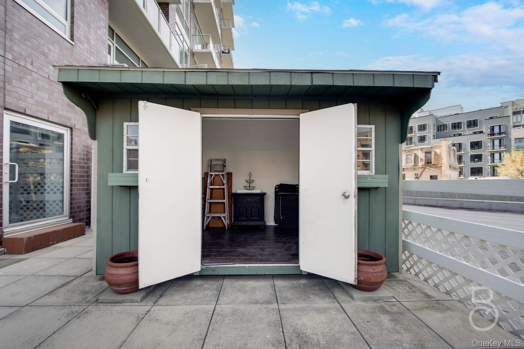 11-24 31st Avenue, Unit 3A Queens, NY 11106 - Photo 6 of 17