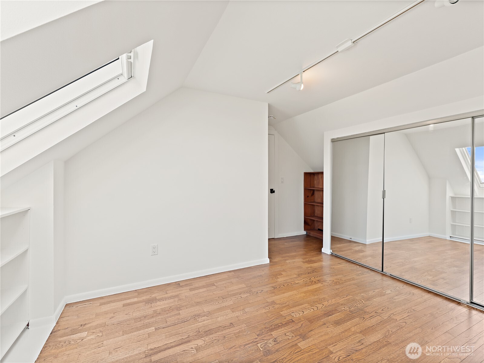 603 38th Avenue Seattle, WA 98122 - Photo 30 of 40