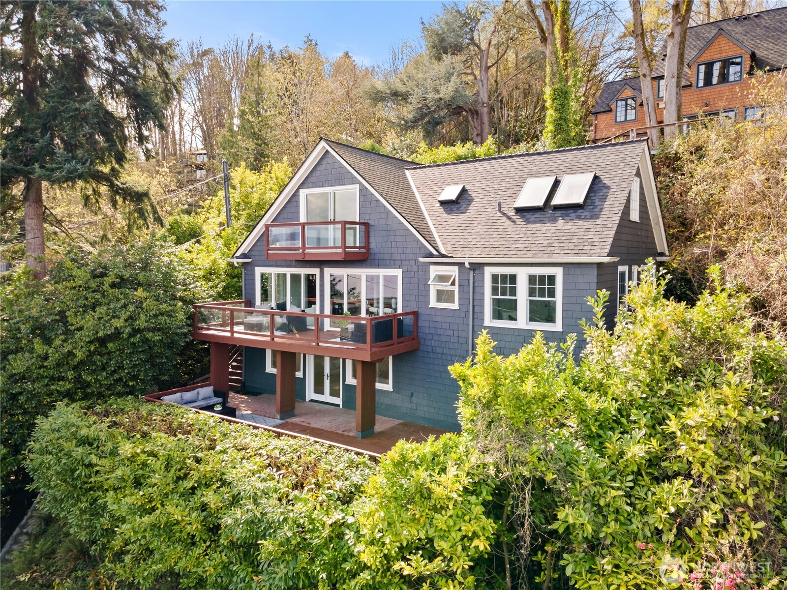 603 38th Avenue Seattle, WA 98122 - Photo 37 of 40