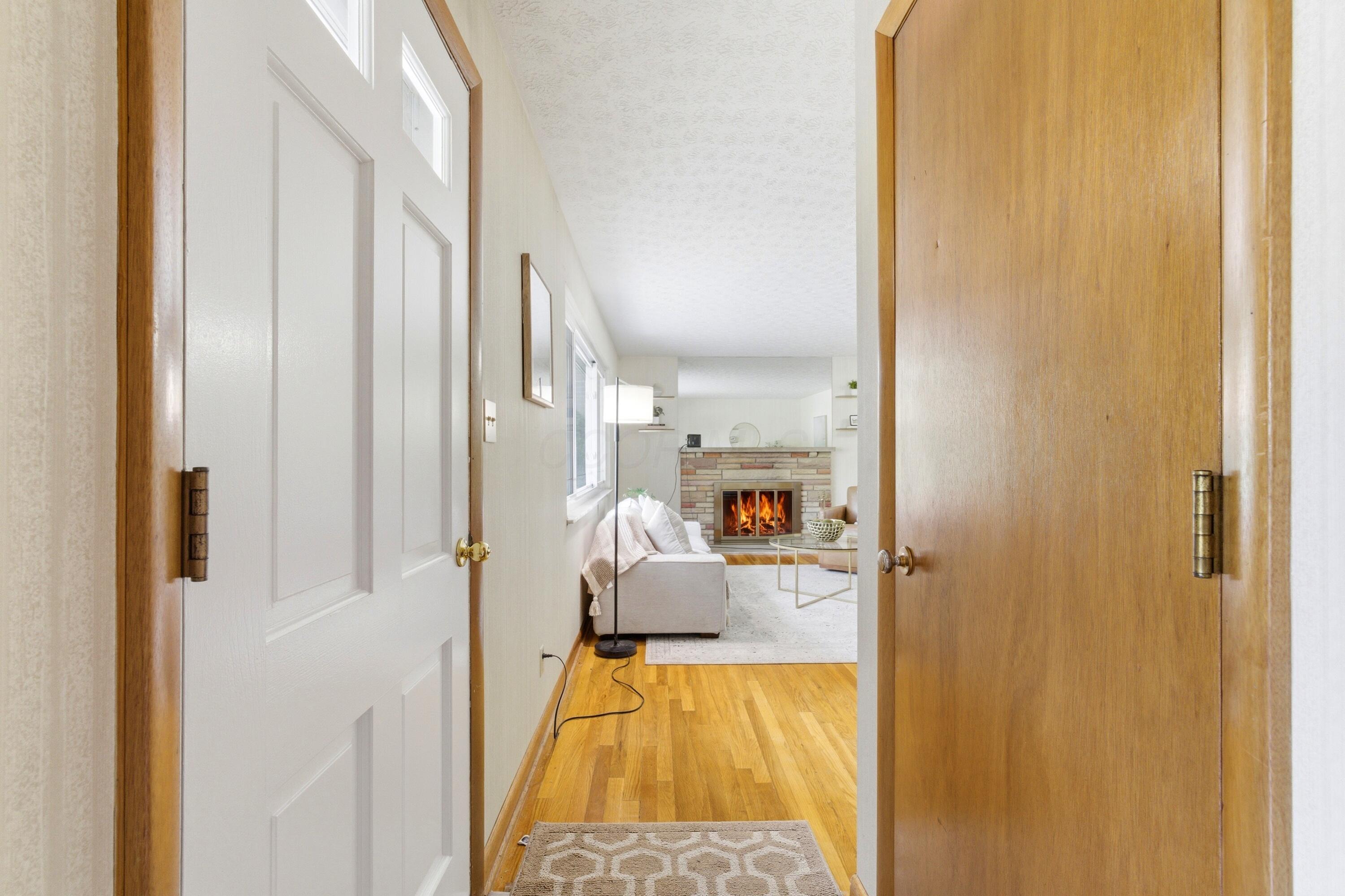 1461 Ridgeview Road Columbus, OH 43221 - Photo 9 of 48 Beautiful hardwood flooring throughout main living space