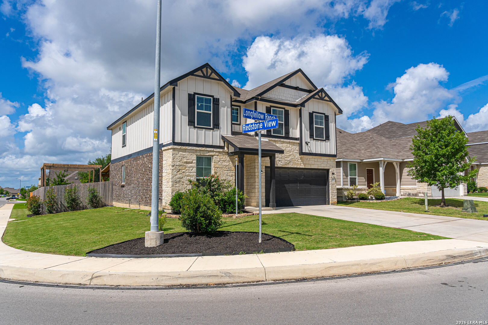 11906 Longfellow Ranch San Antonio, TX 78254 - Photo 3 of 35