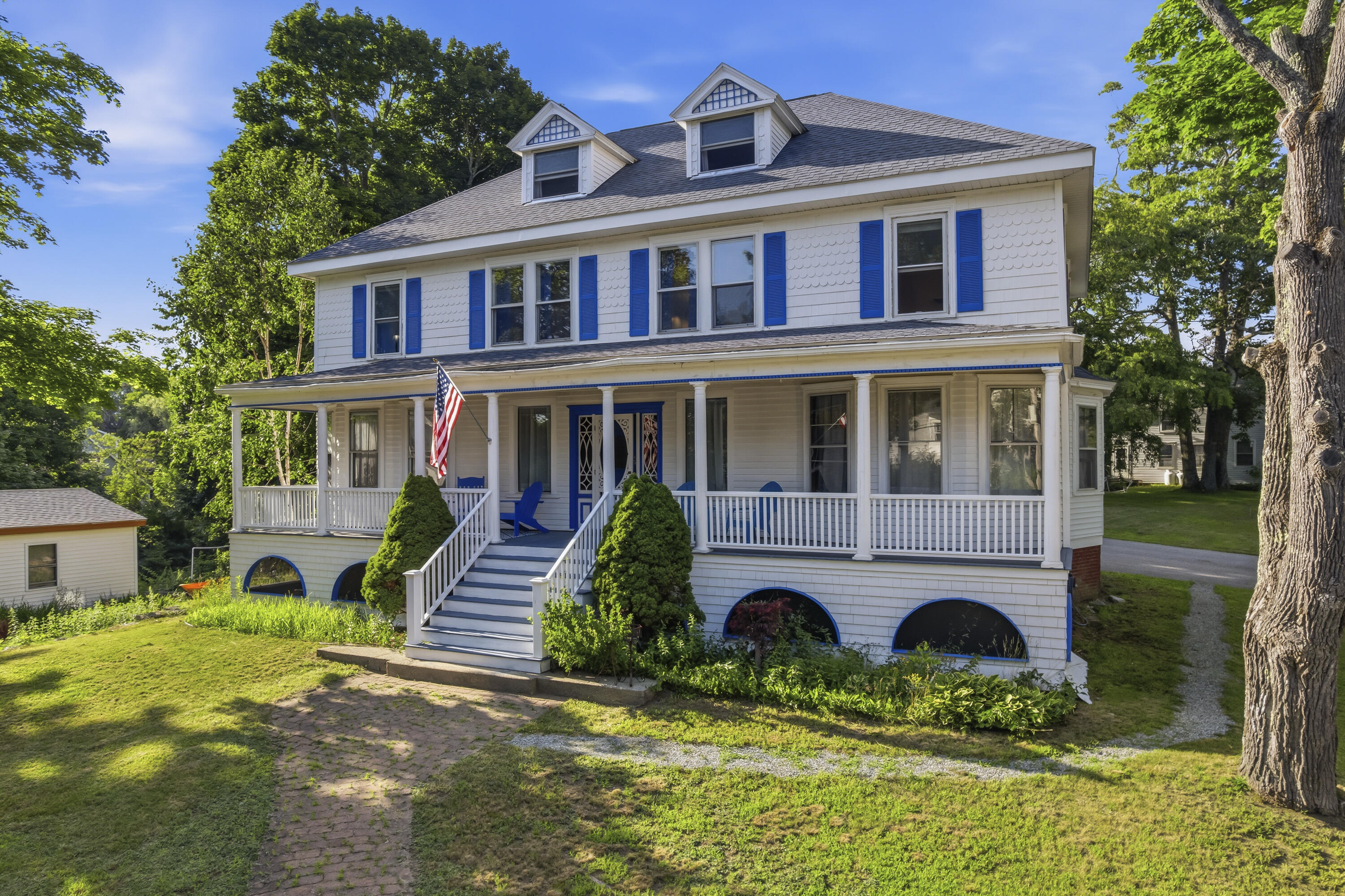 16 Eastern Avenue Boothbay Harbor, ME 04538 - Photo 65 of 78 16 Eastern Avenue0110