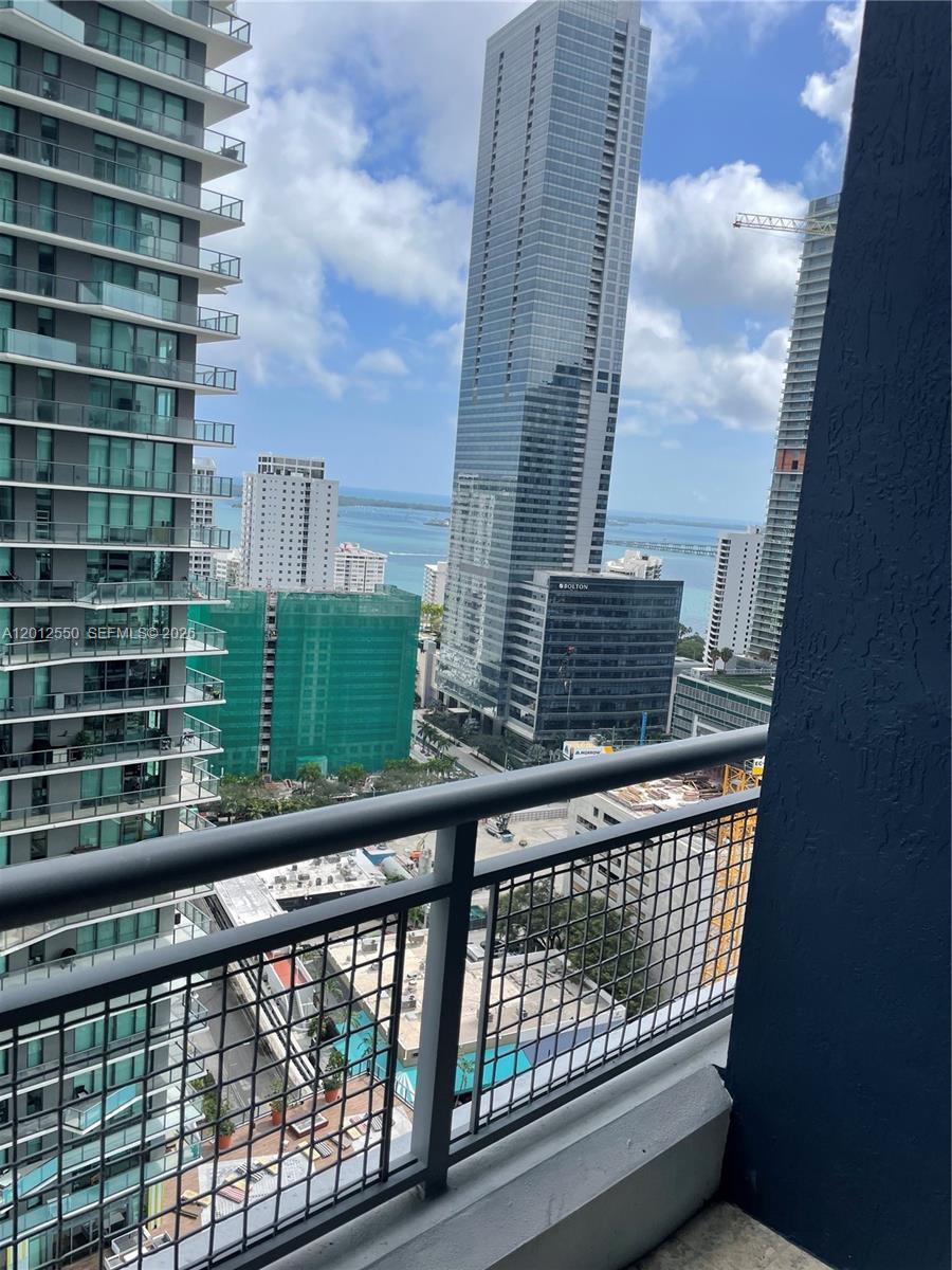 60 Southwest 13th Street, Unit 2414 Miami, FL 33130 - Photo 3 of 10