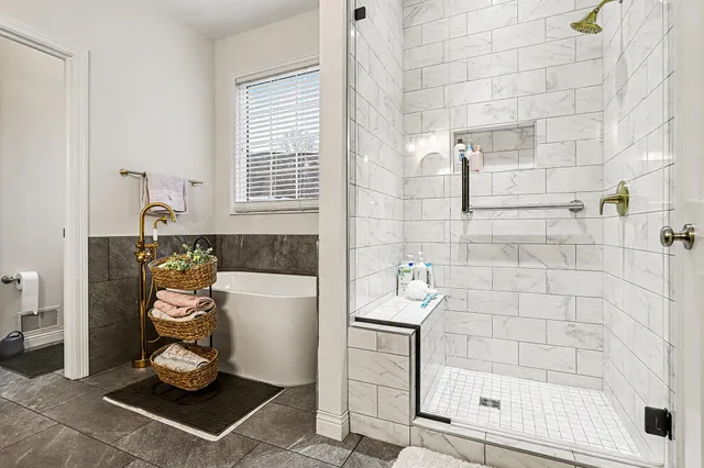 $580,000 | 5250 Queen Victoria Lane, Kalamazoo, MI 49009