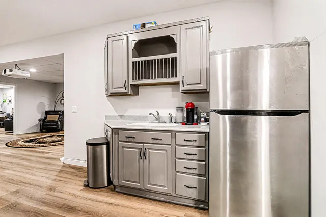 $580,000 | 5250 Queen Victoria Lane, Kalamazoo, MI 49009