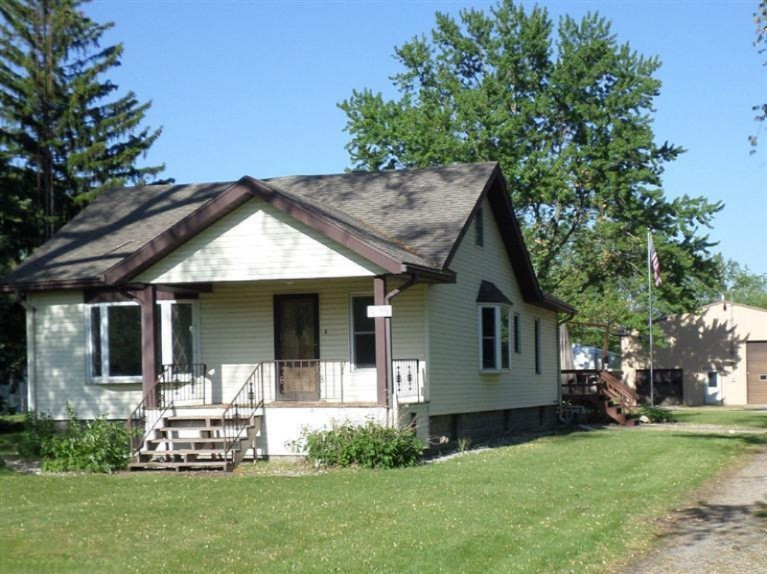 9139 California Road Bridgman, MI 49106 - Photo 1 of 22 Primary Photo