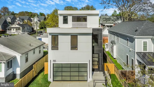 $2,298,999 | 2025 North Emerson Street, Arlington, VA 22207