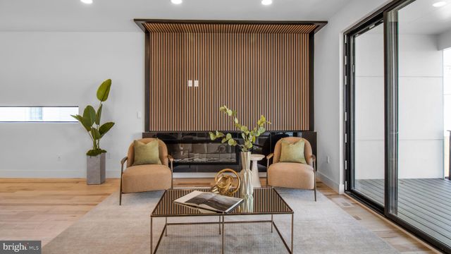 $2,298,999 | 2025 North Emerson Street, Arlington, VA 22207