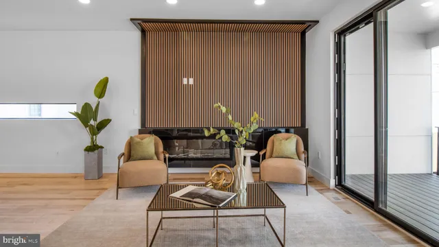 $1,950,000 | 2025 North Emerson Street, Arlington, VA 22207