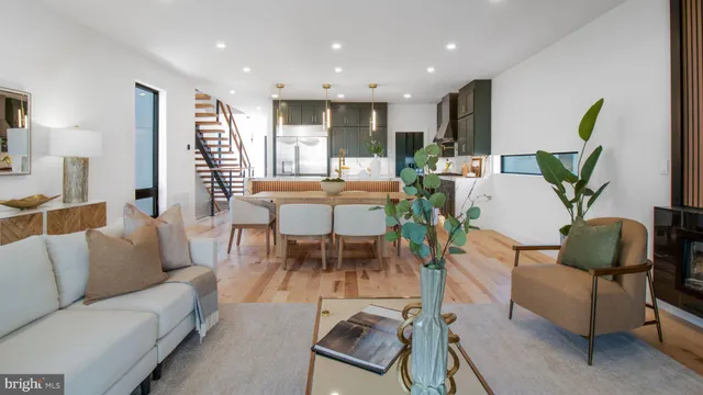 $1,950,000 | 2025 North Emerson Street, Arlington, VA 22207