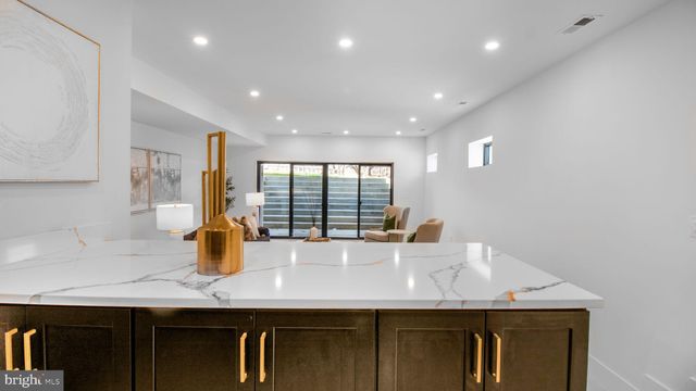 $2,298,999 | 2025 North Emerson Street, Arlington, VA 22207