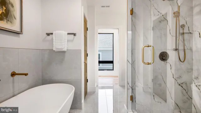 $1,950,000 | 2025 North Emerson Street, Arlington, VA 22207