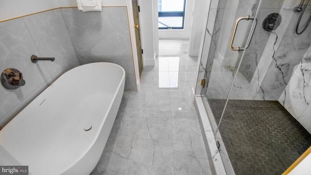 $2,298,999 | 2025 North Emerson Street, Arlington, VA 22207