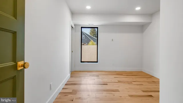 $1,950,000 | 2025 North Emerson Street, Arlington, VA 22207