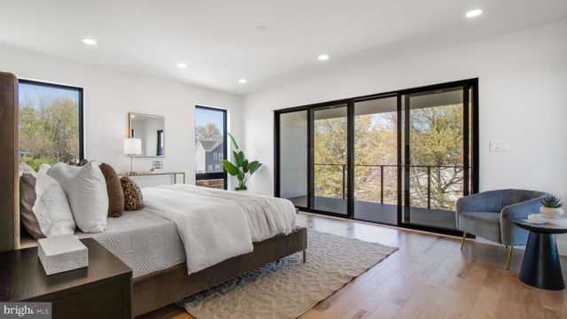 $2,298,999 | 2025 North Emerson Street, Arlington, VA 22207