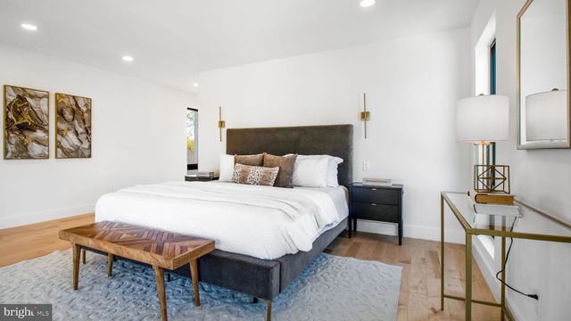 $2,298,999 | 2025 North Emerson Street, Arlington, VA 22207