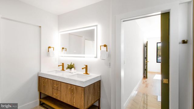 $2,298,999 | 2025 North Emerson Street, Arlington, VA 22207