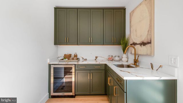 $2,298,999 | 2025 North Emerson Street, Arlington, VA 22207