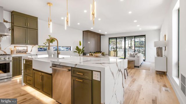 $2,298,999 | 2025 North Emerson Street, Arlington, VA 22207