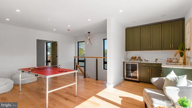 $1,950,000 | 2025 North Emerson Street, Arlington, VA 22207