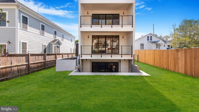 $2,298,999 | 2025 North Emerson Street, Arlington, VA 22207