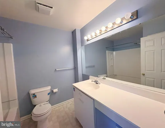 $3,300 | 307 Thyme Lane, Philadelphia, PA 19128