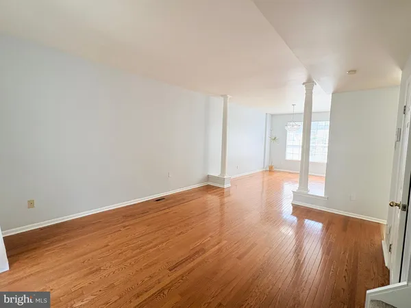 $3,300 | 307 Thyme Lane, Philadelphia, PA 19128
