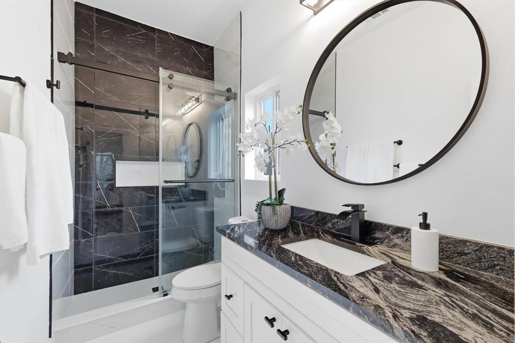 901 Elsbeth Street Dallas, TX 75208 - Photo 21 of 40